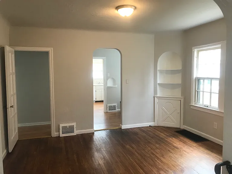 3689 Gridley Rd — Photo 10