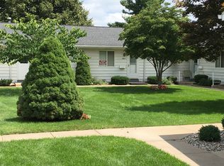 5017 Green Meadow Rd, Kalamazoo, MI 49009