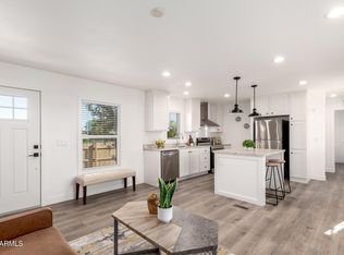 128 S 96th St, Mesa, AZ 85208