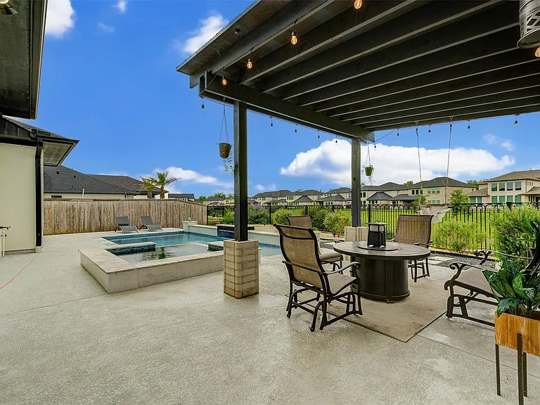 4822 Nolan Ridge Ct — Photo 38