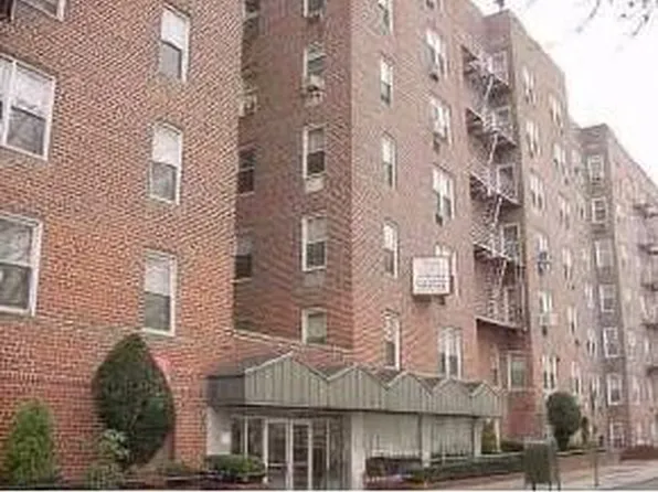 2665 Homecrest Avenue image 1 of 1