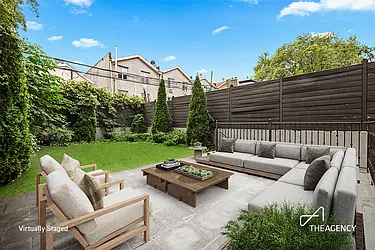366 Gates Avenue, #1B