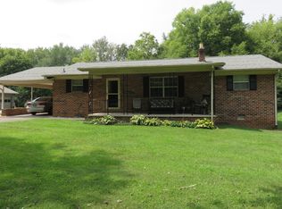 900 Matlock Ave, Athens, TN 37303