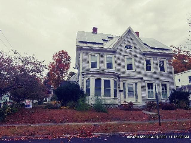 2nd image of 104 Court St