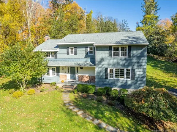 90 Beaver Brook Road, Ridgefield, CT 06877