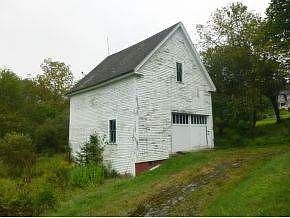 Side view of Garage Barn
