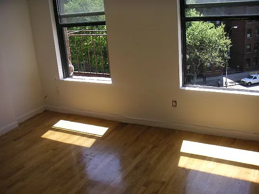 Rented by Sky Management | media 9