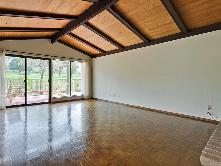 8224 Claret Ct — Photo 4