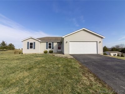 8305 Amelia Court, Charlestown, IN, 47111