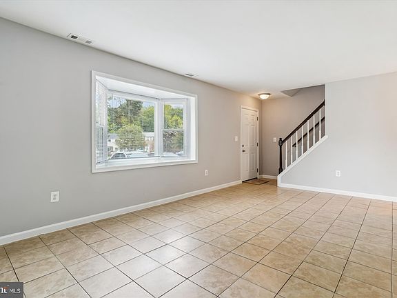 2nd image of 816 Sledgehammer Dr