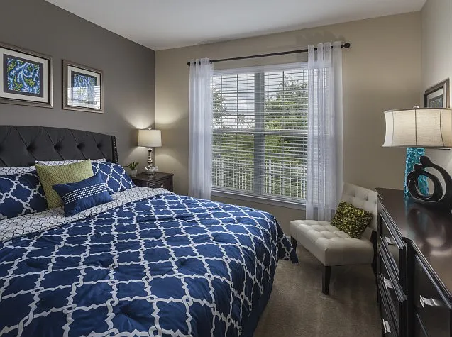 Chestnut Pointe Apartments — Photo 12