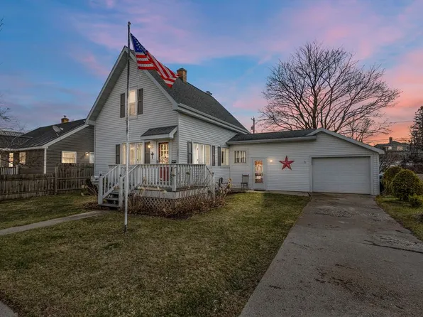 708 2nd St, Kewaunee, WI 54216