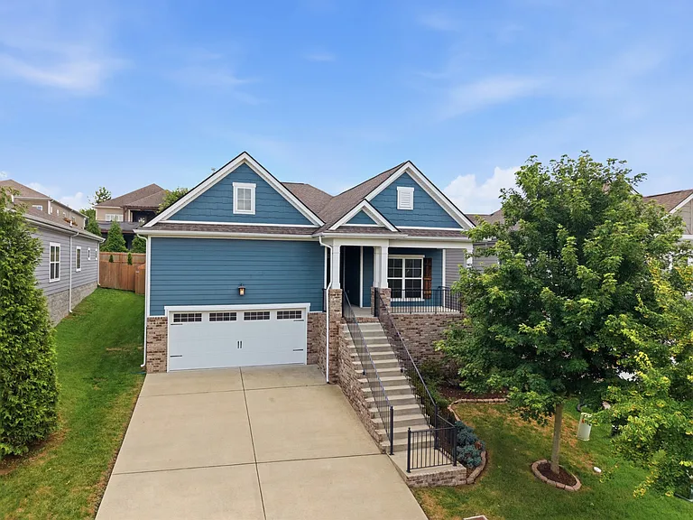 1313 Duns Ln — Photo 1