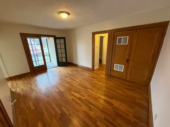 934 SW Buchanan St #1, Topeka, KS 66606