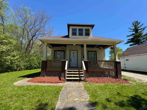 838 S 13th St, Saginaw, MI 48601