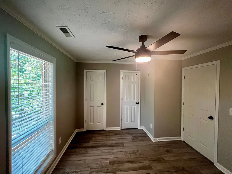 5853G Century Oaks Dr — Photo 7
