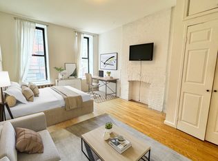 213 E 11th St APT 1D, New York, NY 10003