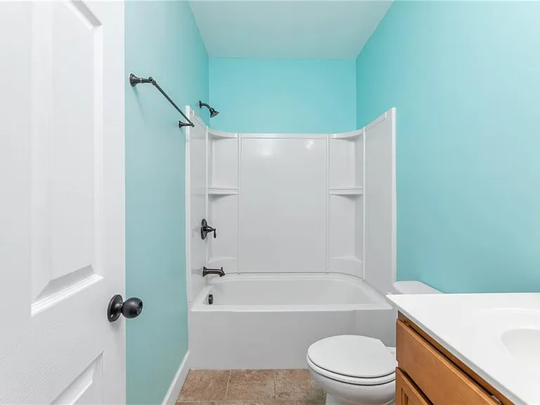 2331 Northmont Pkwy — Photo 49