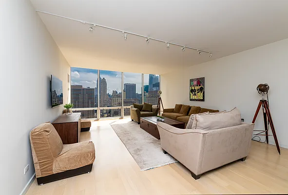 641 5th Avenue #49CDE in Midtown, Manhattan | StreetEasy
