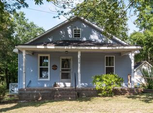 630 Fall River Rd, Lawrenceburg, TN 38464