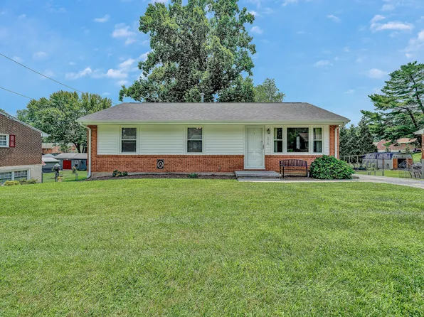 516 Olney Rd, Vinton, VA 24179