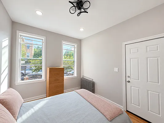 Bedroom, photo 4