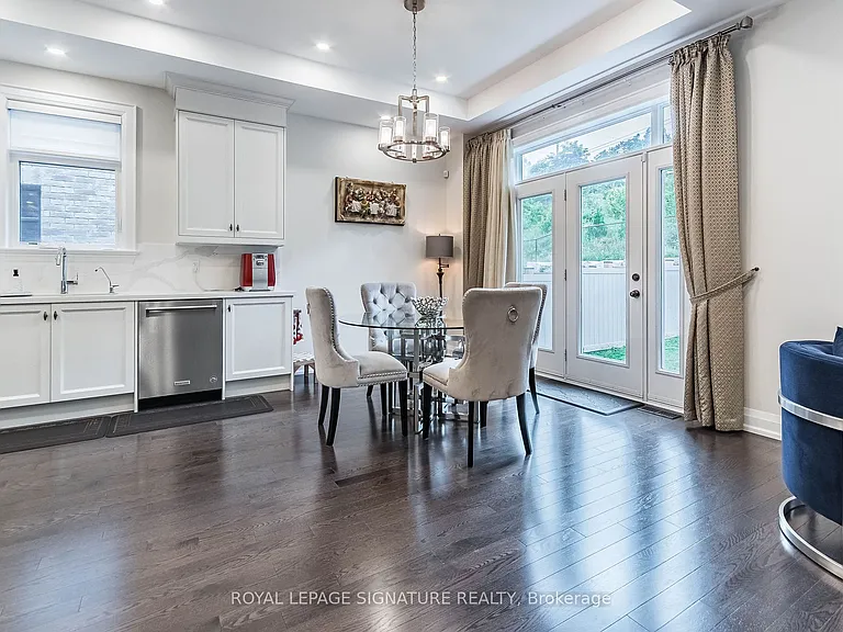 24 Foxtail Ct — Photo 12