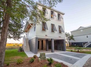 140 Half Shell Ct, Pawleys Island, SC 29585
