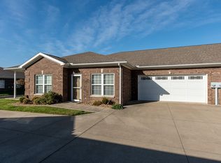 8962 Covenant Ct, Newburgh, IN