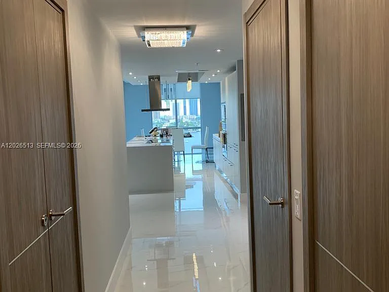 17111 Biscayne Blvd #1109 — Photo 3