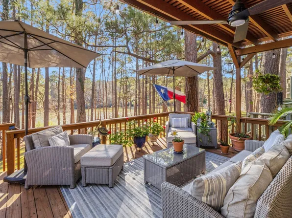 154 Villa Way, Coldspring, TX 77331