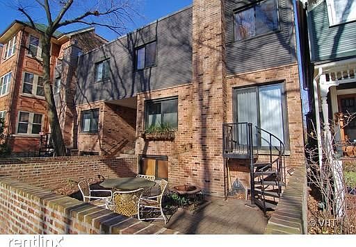 646 Belden Exterior
