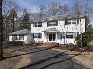 15 Meadowlark Ln, Sharon, MA 02067
