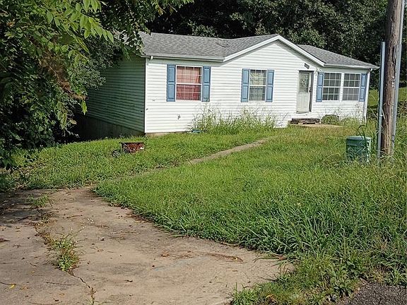 4th image of 297 Vistaview Dr