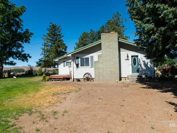 733 Pringle Rd, Weiser, ID 83672