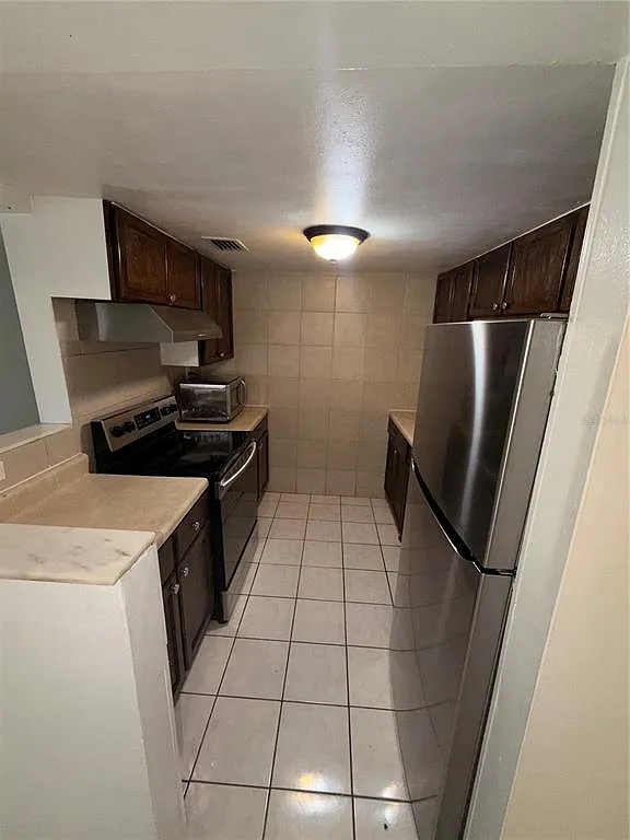 2 bed, 2.0 bath, 970 sqft, $1,400 — Photo 4