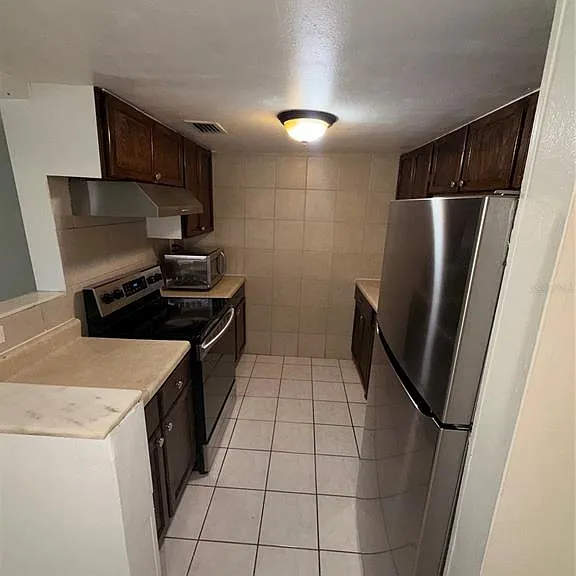 1432 Holden Ave #C-6 — Photo 4