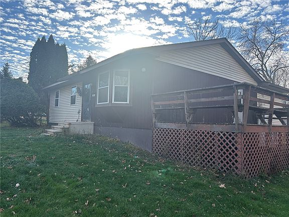4th image of 103 3rd Street