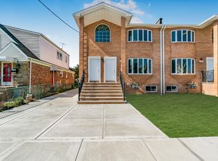 4742 198th St Floor 1, Flushing, NY 11358
