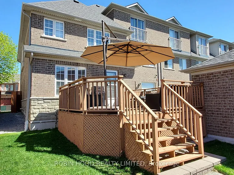 103 Selkirk Dr — Photo 18