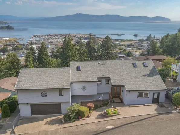 607 Holly Ave, Garibaldi, OR 97118