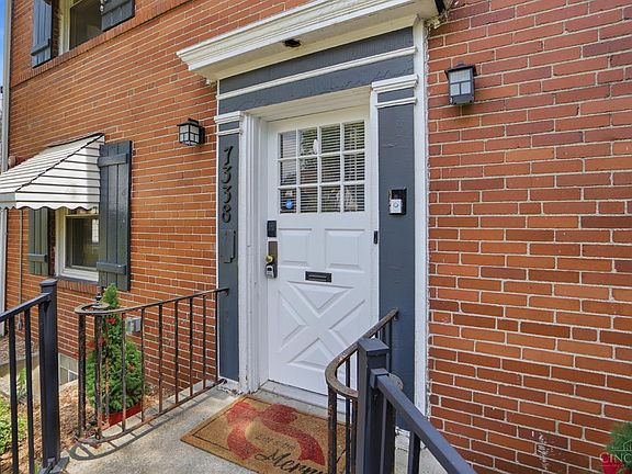 3rd image of 7338 Scottwood Ave
