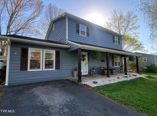 2614 Austin Village Blvd, Johnson City, TN 37601