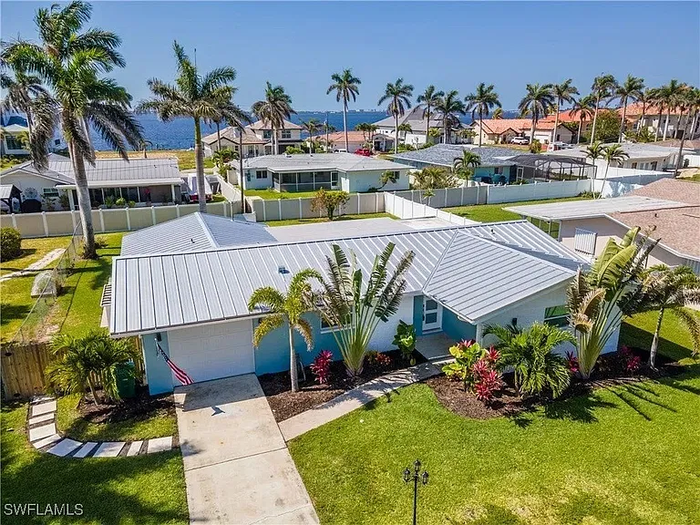 444 Bayshore Dr — Photo 13