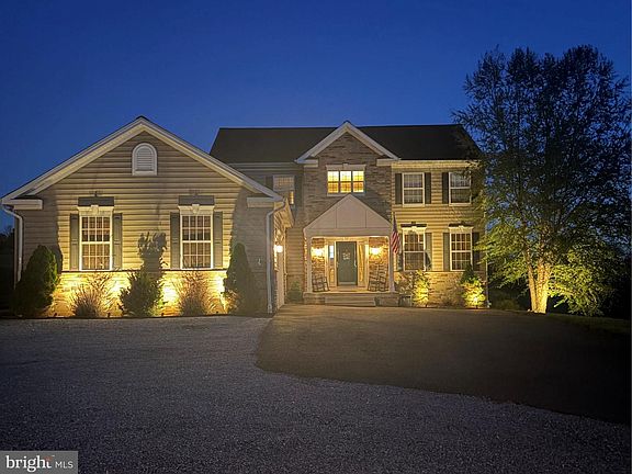 2nd image of 20907 Mount Aetna Rd