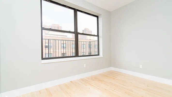Rented by Nooklyn NYC LLC | media 7