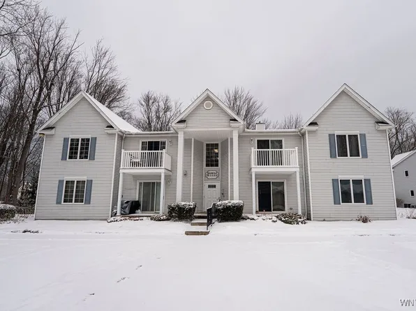 171 Chestnut St, Wilson, NY 14172