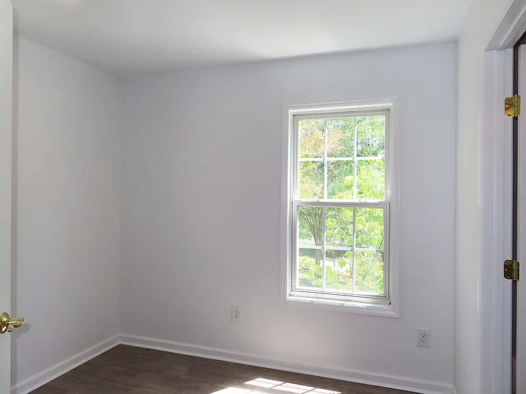 124 Brownville St — Photo 7