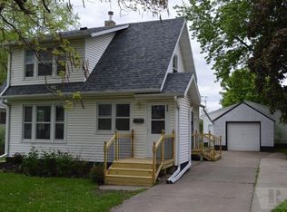 224 20th St SE, Mason City, IA 50401
