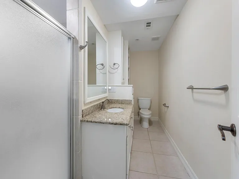 90 W Horizon Ridge Pl — Photo 29